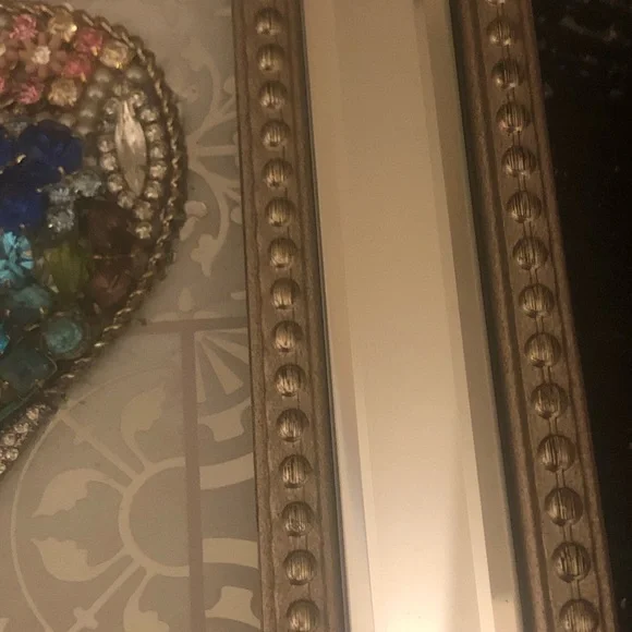Framed Jewelry Art - Heart Made with Jewelry. - Picture 6 of 10